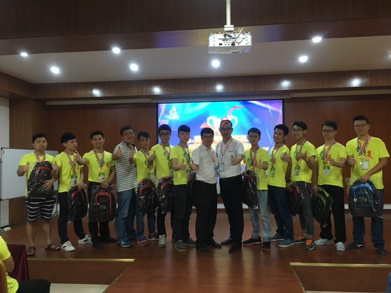 1689303690.jpg 2017.4.27金偉源模具設(shè)計(jì)集體照-為提升研發(fā)科的模具設(shè)計(jì)能力委派大學(xué)畢業(yè)生進(jìn)行脫產(chǎn)培訓(xùn)-1配圖.jpg