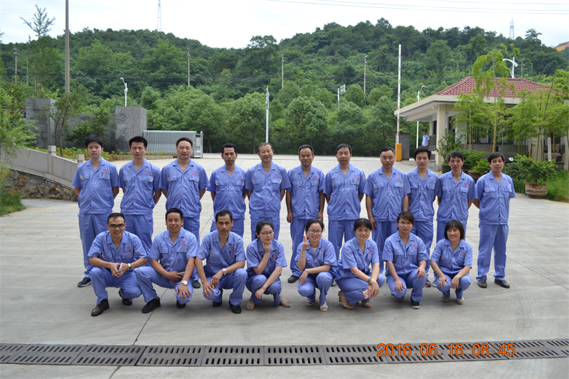2016.06.18公司管理團(tuán)隊統(tǒng)一著裝，展示管理團(tuán)風(fēng)采.JPG